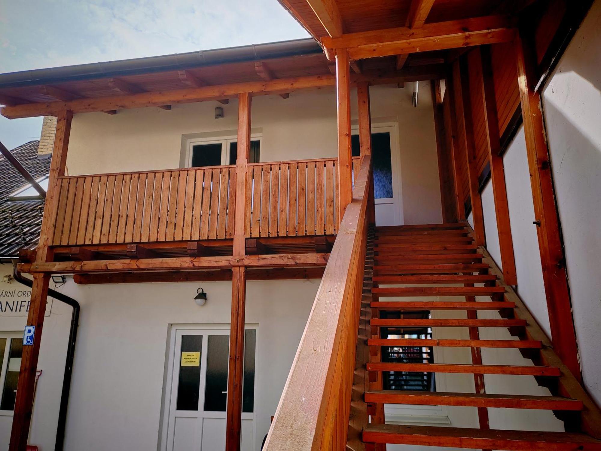 Apartman Sazava ภายนอก รูปภาพ